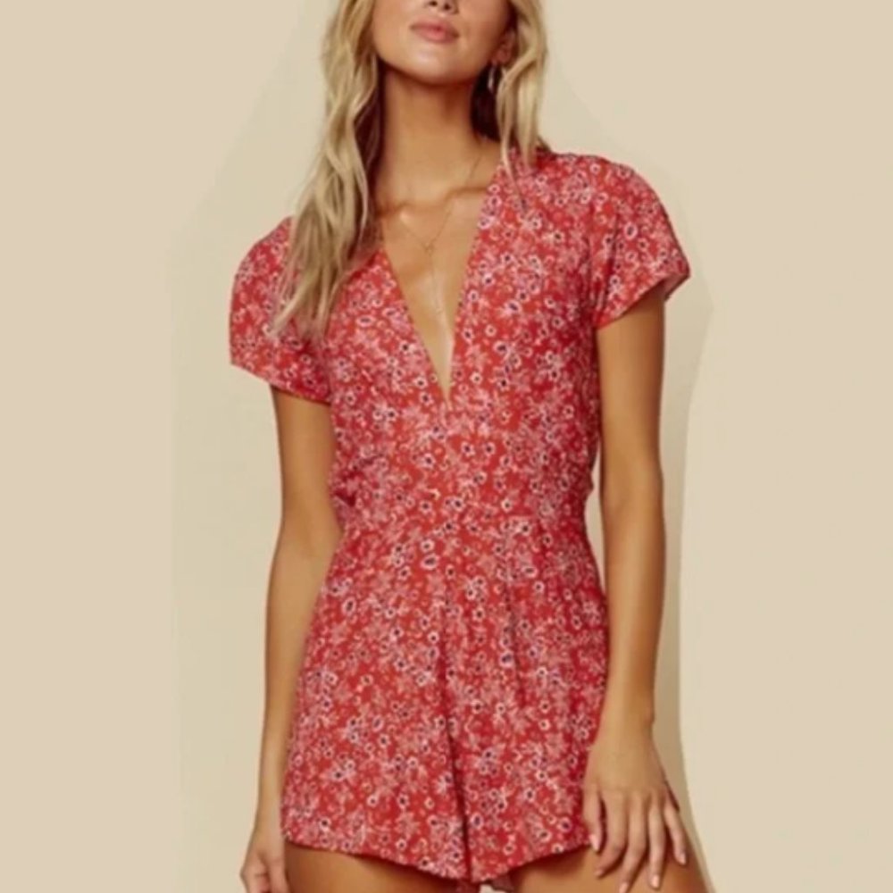 BLUE LIFE RED FLORAL DAY TRIPPER ROMPER SIZE SM